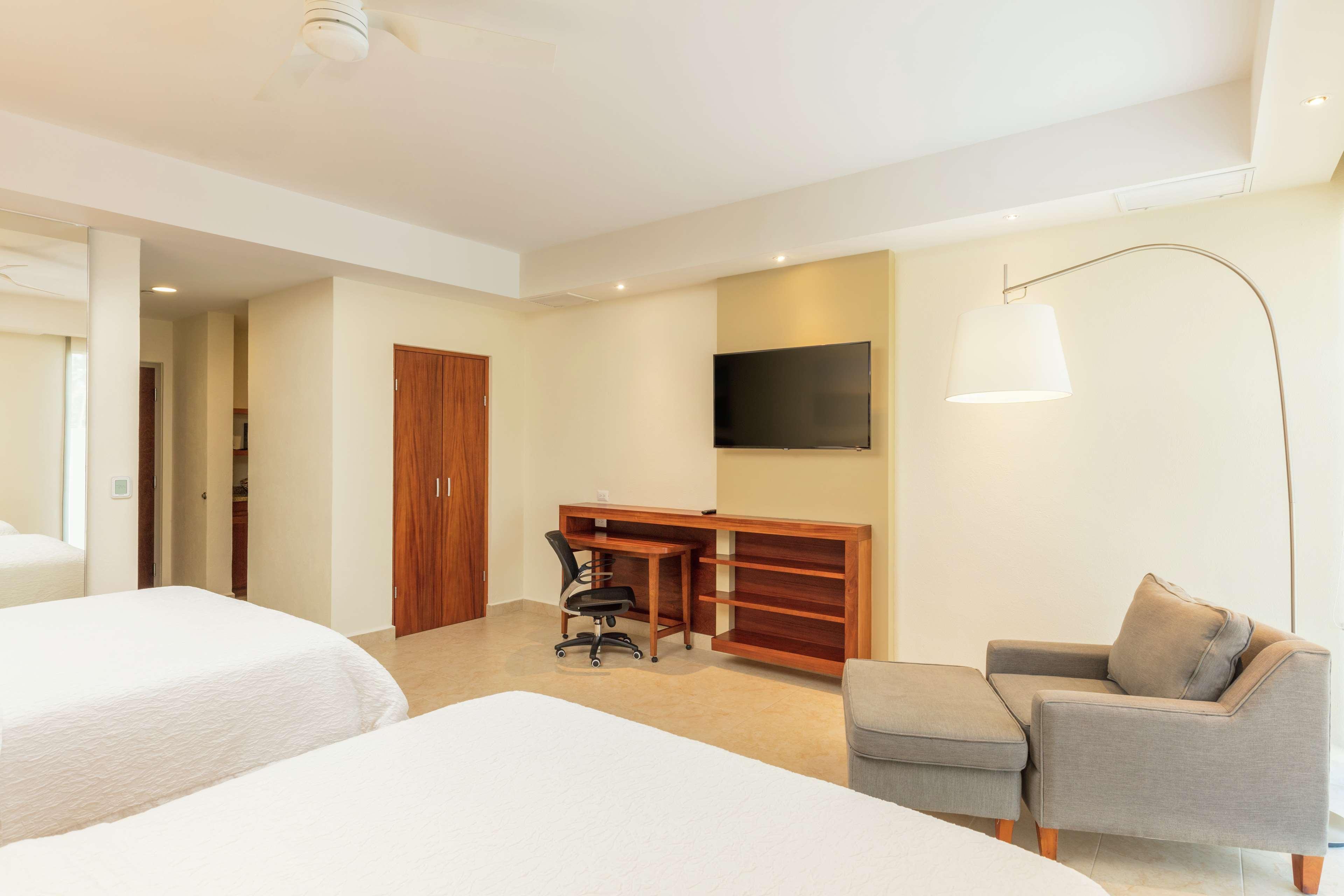 Hampton Inn & Suites By Hilton Los Cabos San José del Cabo Exteriör bild