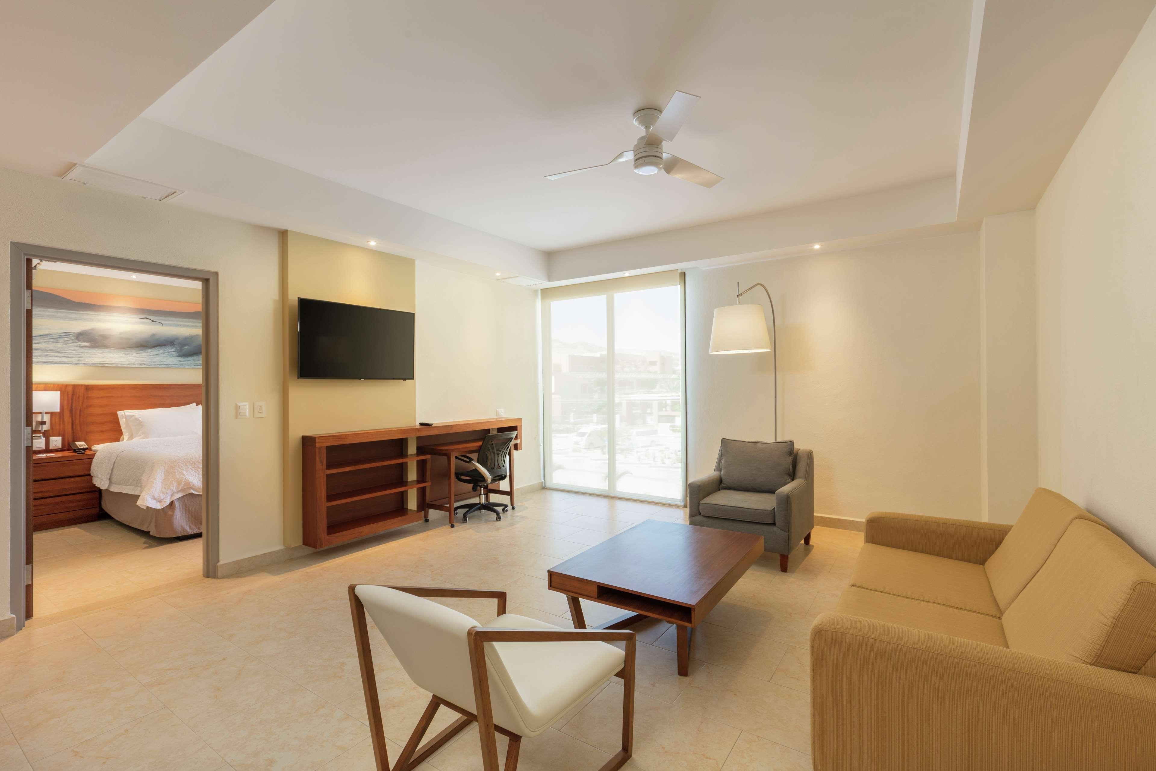 Hampton Inn & Suites By Hilton Los Cabos San José del Cabo Exteriör bild